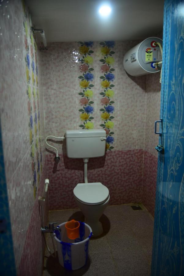 A P Guest House Puduccseri Kültér fotó