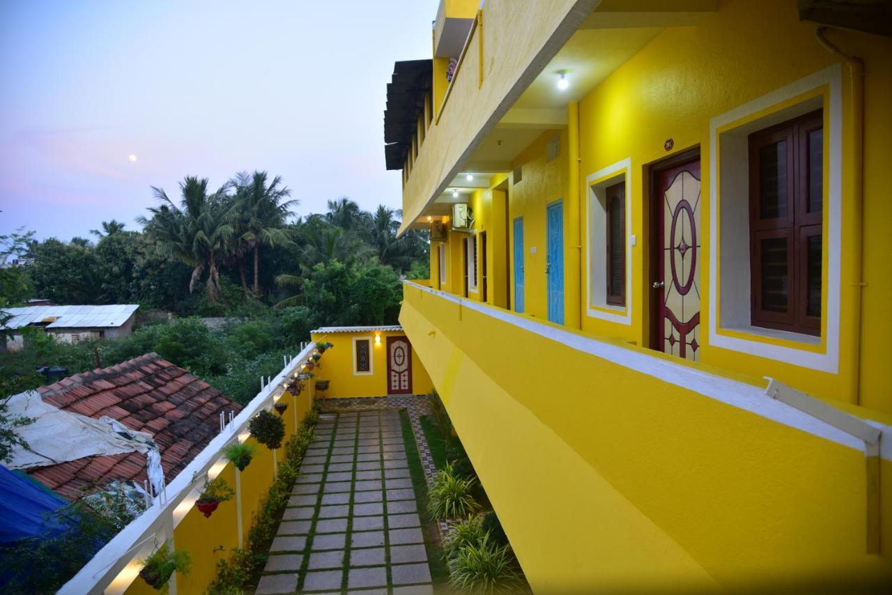 A P Guest House Puduccseri Kültér fotó