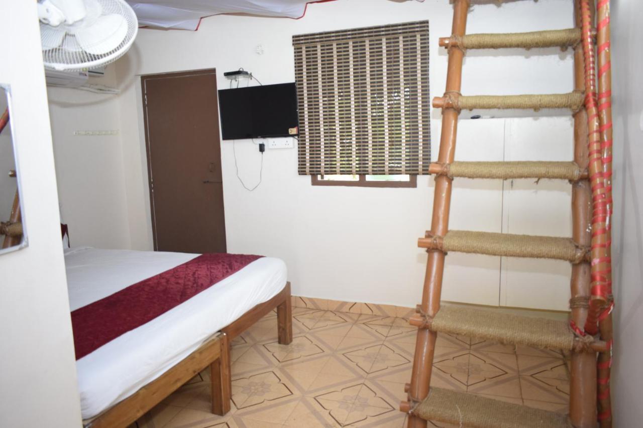 A P Guest House Puduccseri Kültér fotó