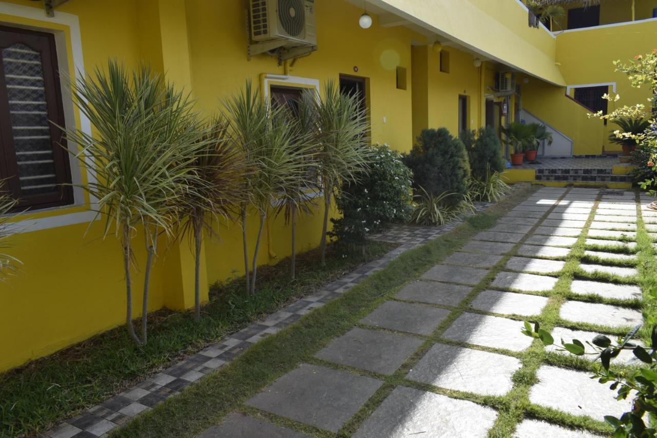 A P Guest House Puduccseri Kültér fotó