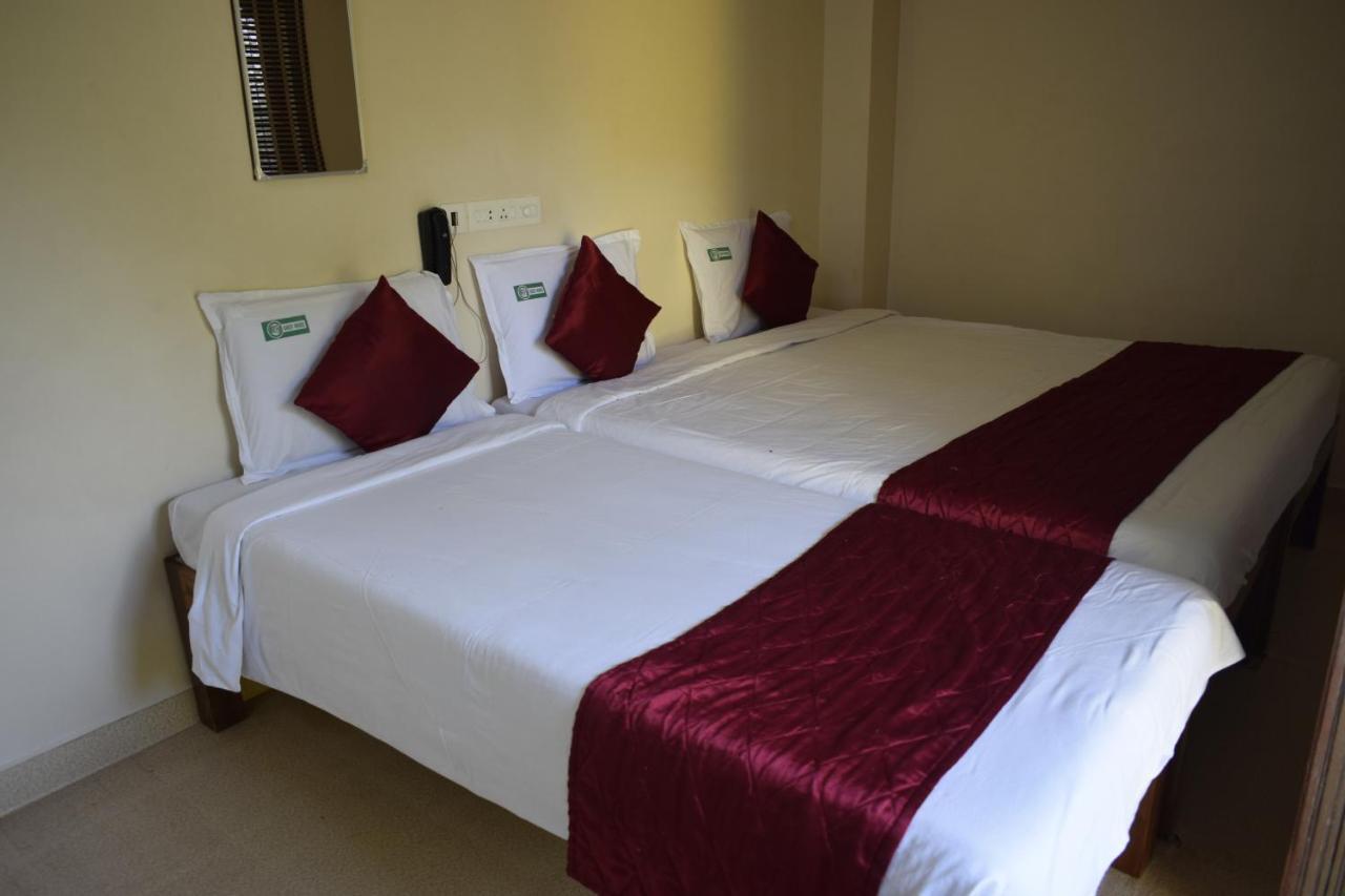 A P Guest House Puduccseri Kültér fotó